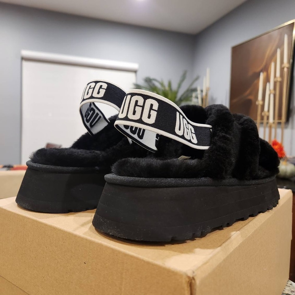 New Ugg Disco Cross Slide Size 9 - image 5
